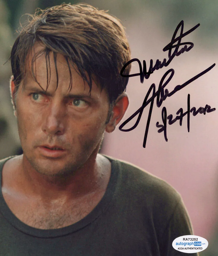 MARTIN SHEEN — Martin Sheen signed "APOCALYPSE NOW" 8x10 Photo d PROOF Autographed ACOA COA, image 4