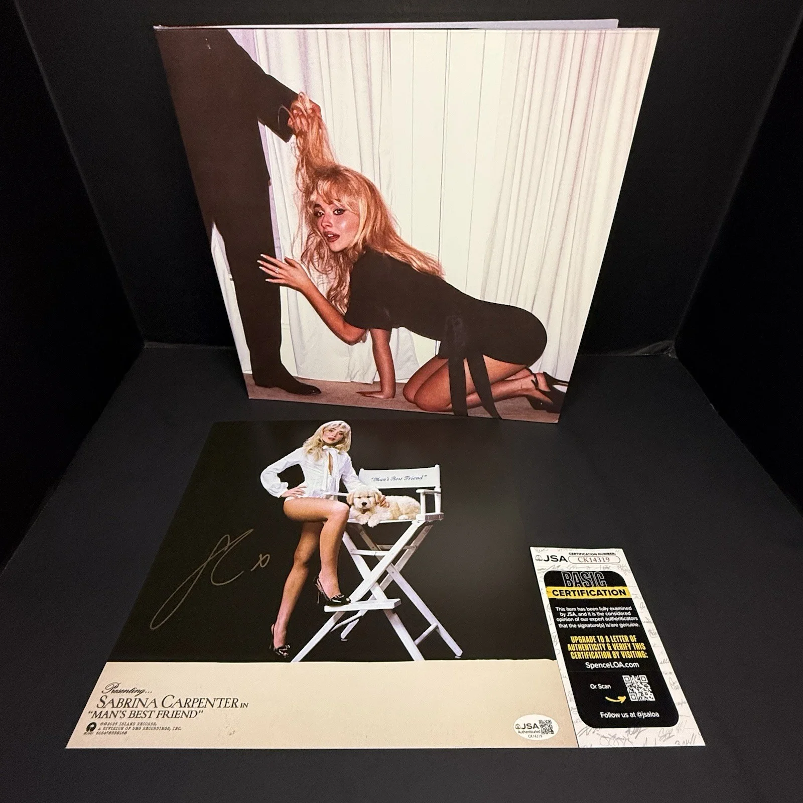Sabrina Carpenter Signed Vinyl Insert Man's Best Friend Autographed Album JSA, image 2