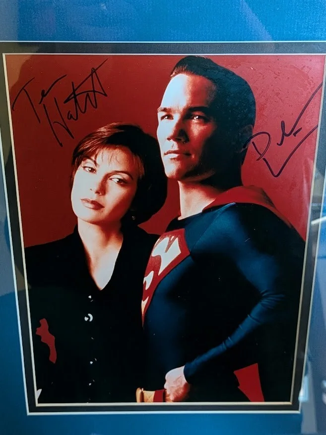 Teri Hatcher, Dean Cain — Lois & Superman Teri Hatcher & Dean Cain Signed & Framed 8x10 Photo, image 2