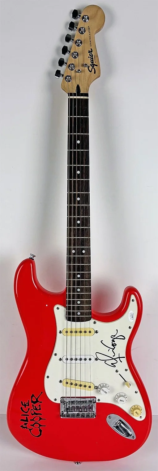 -ALICE COOPER- JSA Signed/Autograph/Auto Rock Music Electric FENDER STRAT Guitar, image 2