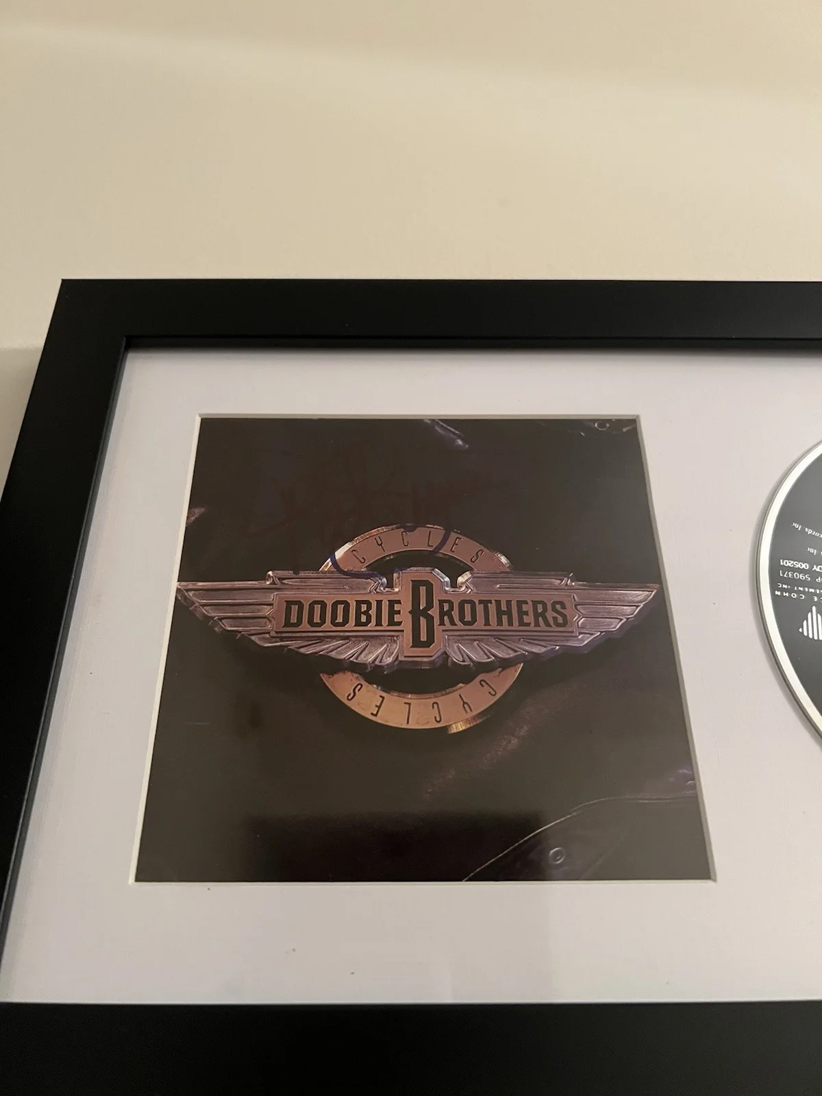 Patrick Simmons Autographed CD Framed The Doobie Brothers, image 2