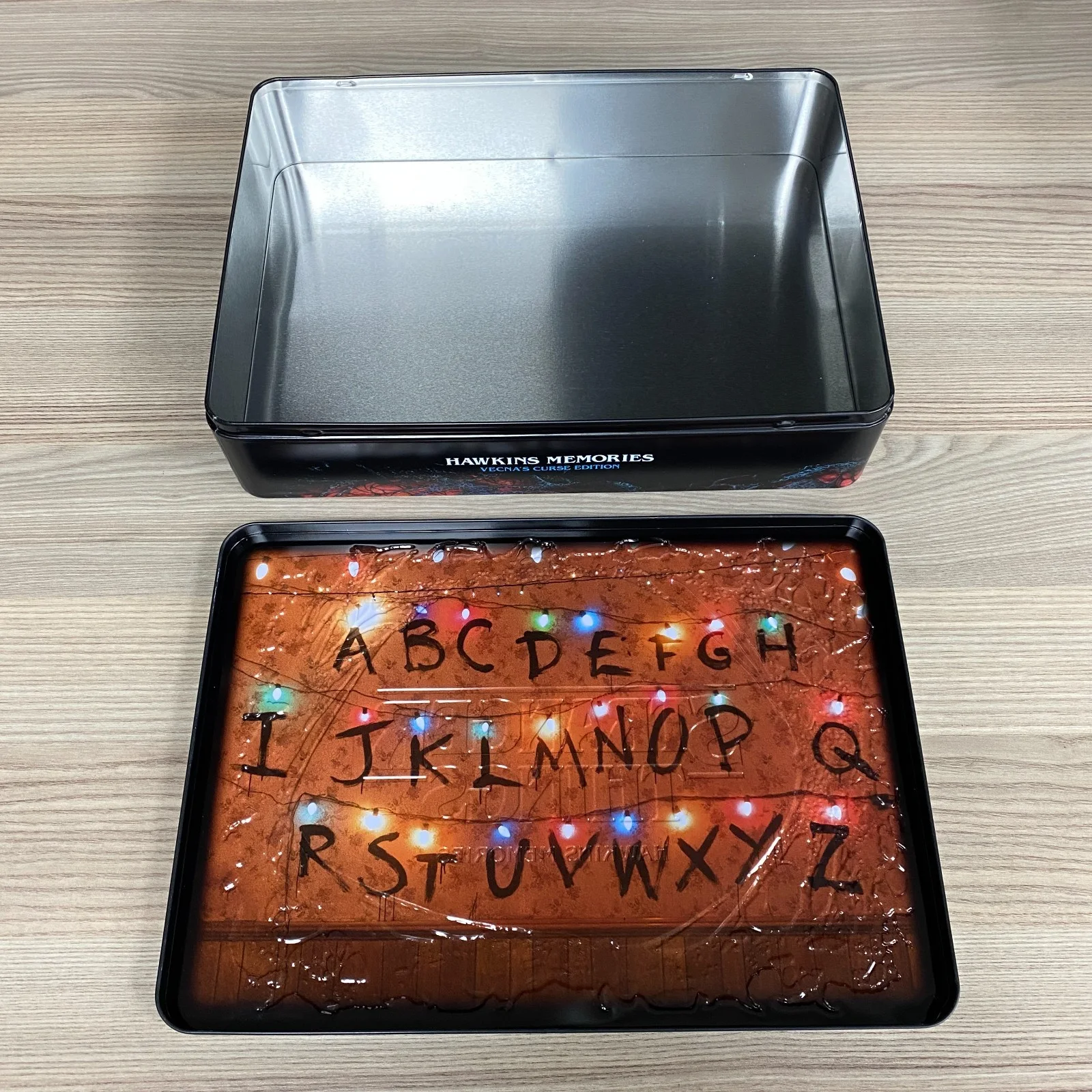 EMPTY STRANGER THINGS VECNA'S CURSE EDITION HAWKINS MEMORIES TIN THE UPSIDE DOWN, image 3