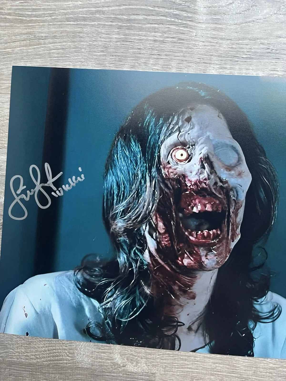 Samantha Scaffidi — Samantha Scaffidi Signed Terrifier 2 11x14 Photo JSA COA Art The Clown Horror, image 3