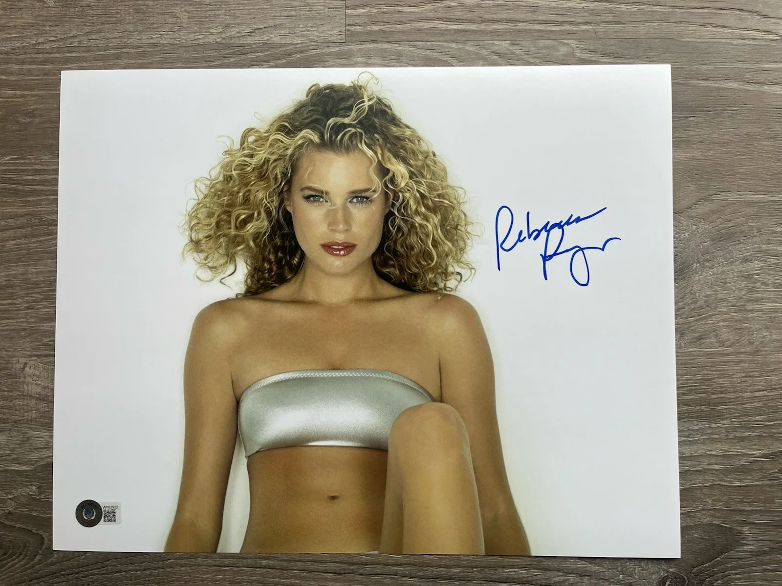 Rebecca Romijn — Rebecca Romijn Signed 11x14 Photo Beckett COA Model X-Men Mystique, изображение 2