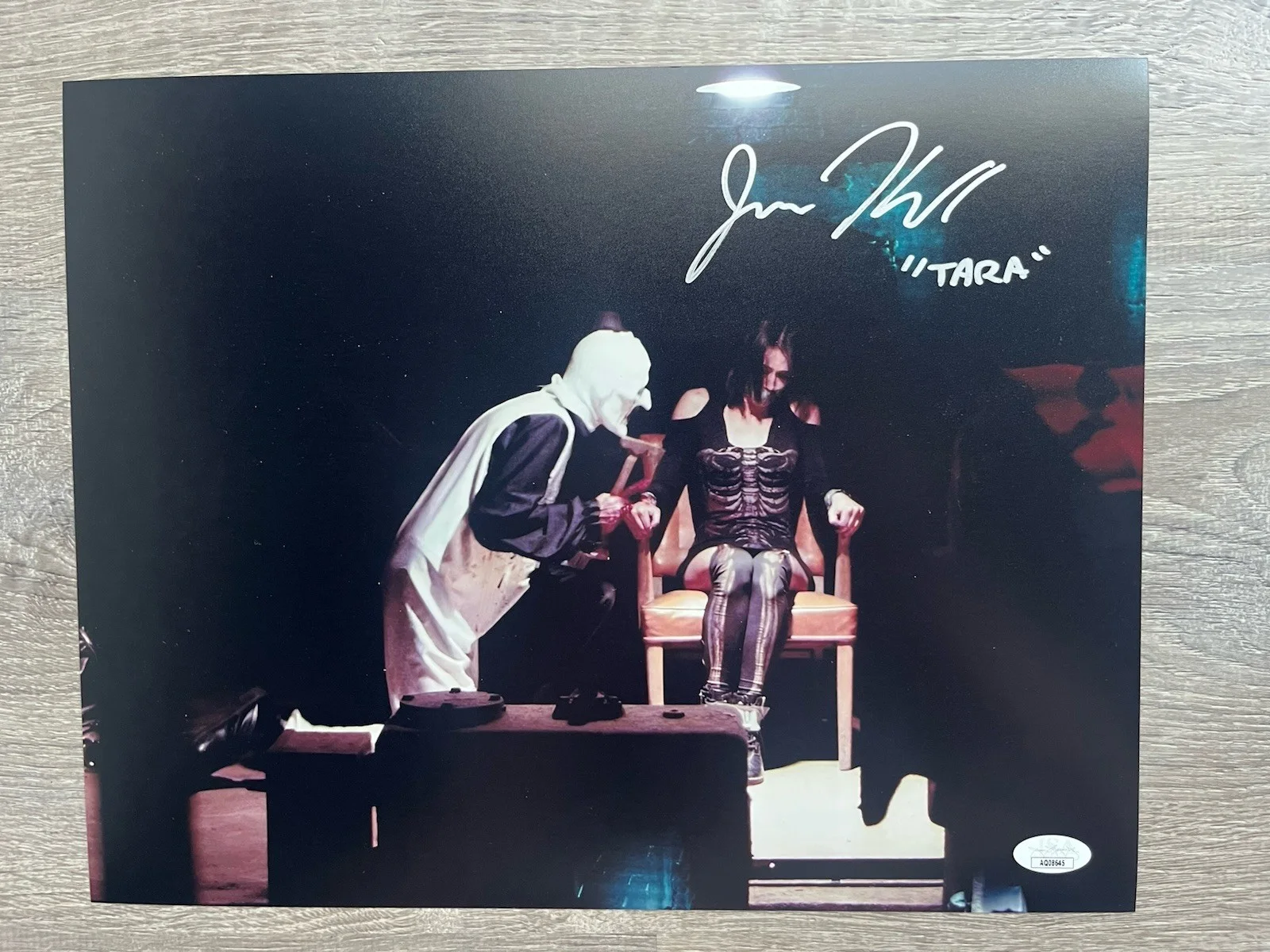 Jenna Kanell — Jenna Kanell Signed Terrifier 11x14 Photo JSA COA Tara Art The Clown Horror, изображение 2