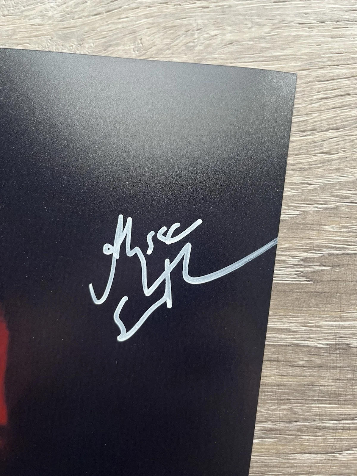 Alyssa Sutherland — Alyssa Sutherland Signed Evil Dead Rise 11x14 Photo JSA COA Ellie Horror Auto, изображение 4