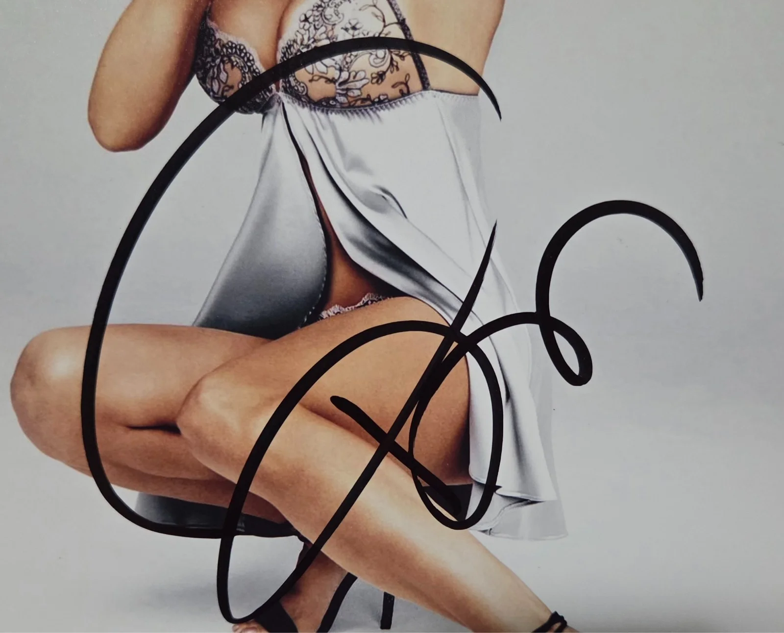 Pamela Anderson Hand Signed Autograph 8x10 Photo InPerson Proof Baywatch Actress, изображение 2
