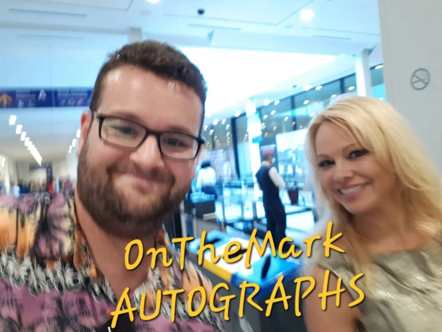 Pamela Anderson Hand Signed Autograph 8x10 Photo InPerson Proof Baywatch Actress, изображение 3