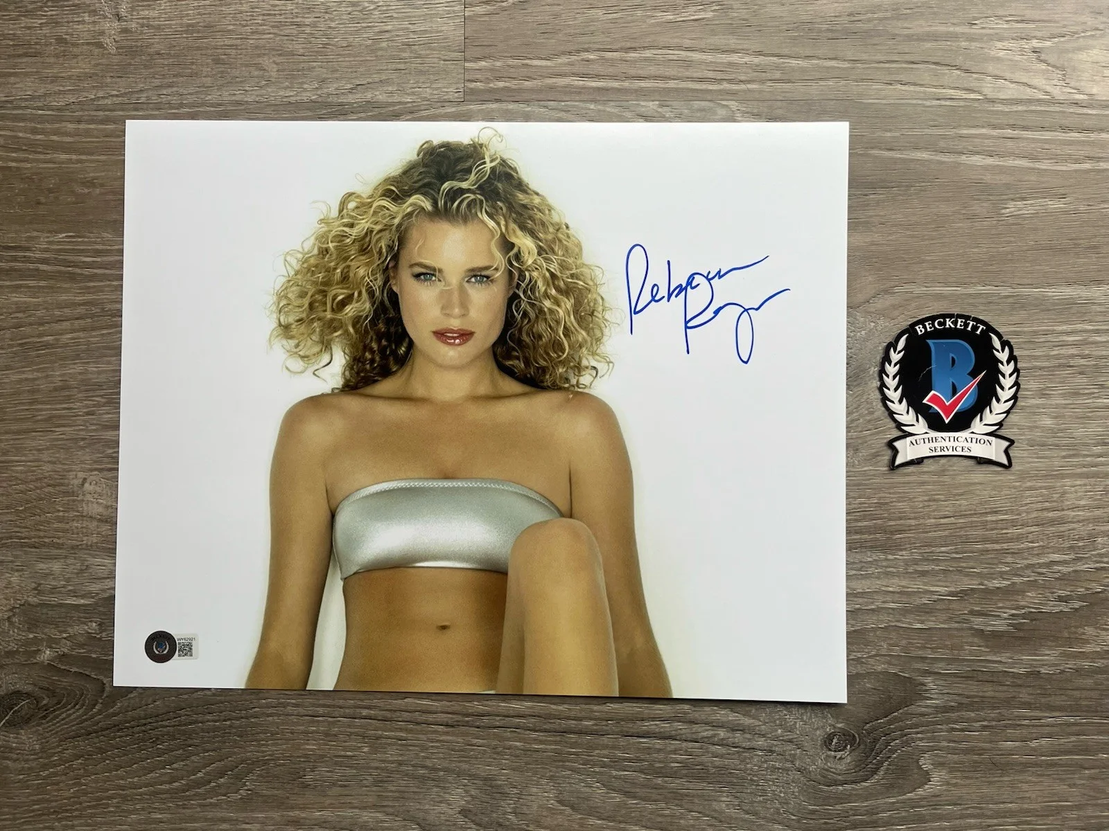 Rebecca Romijn — Rebecca Romijn Signed 11x14 Photo Beckett COA Model X-Men Mystique
