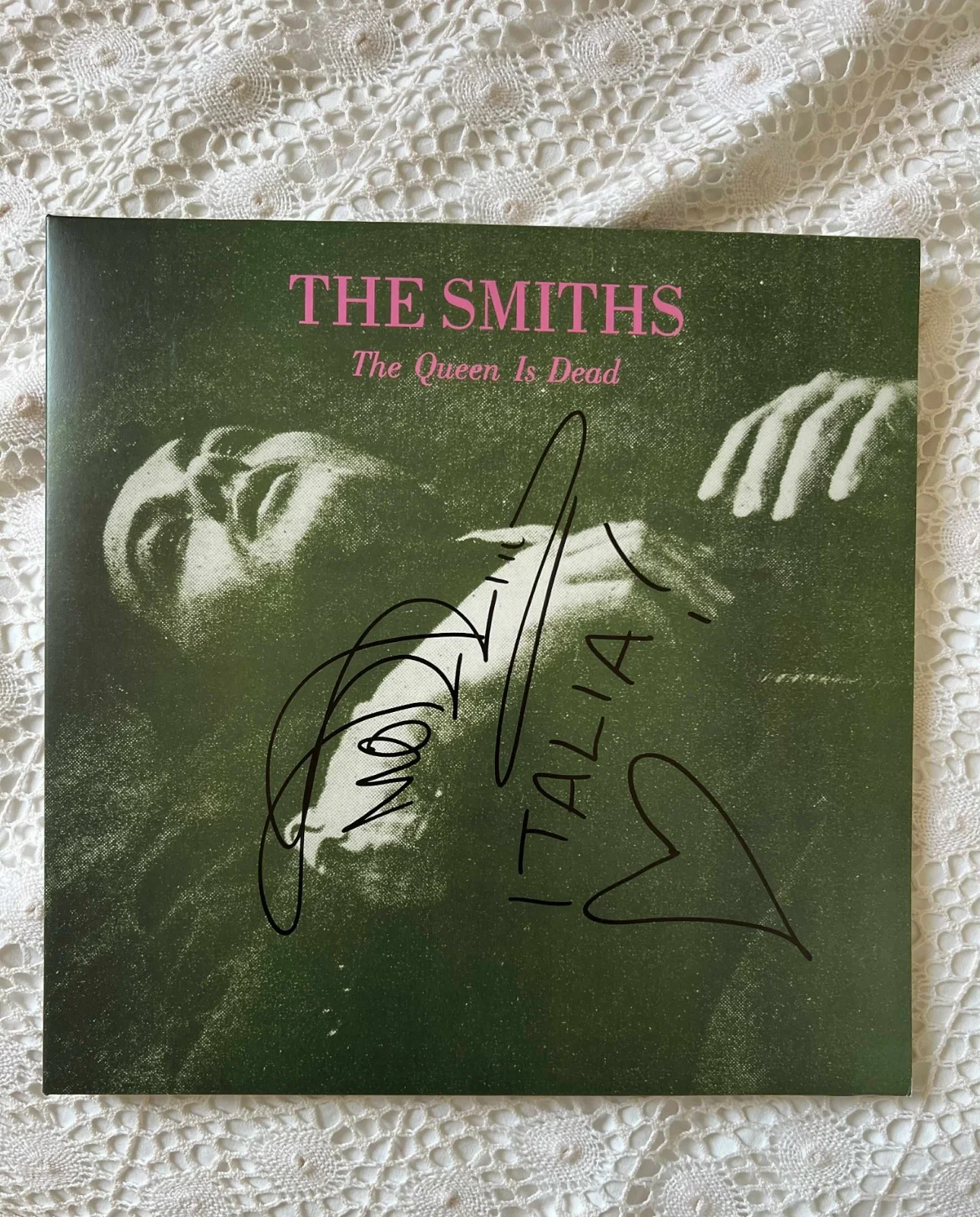 Morrissey The Smiths The Queen Is Dead Signed Autographed Vinyl Record LP w/COA, изображение 4