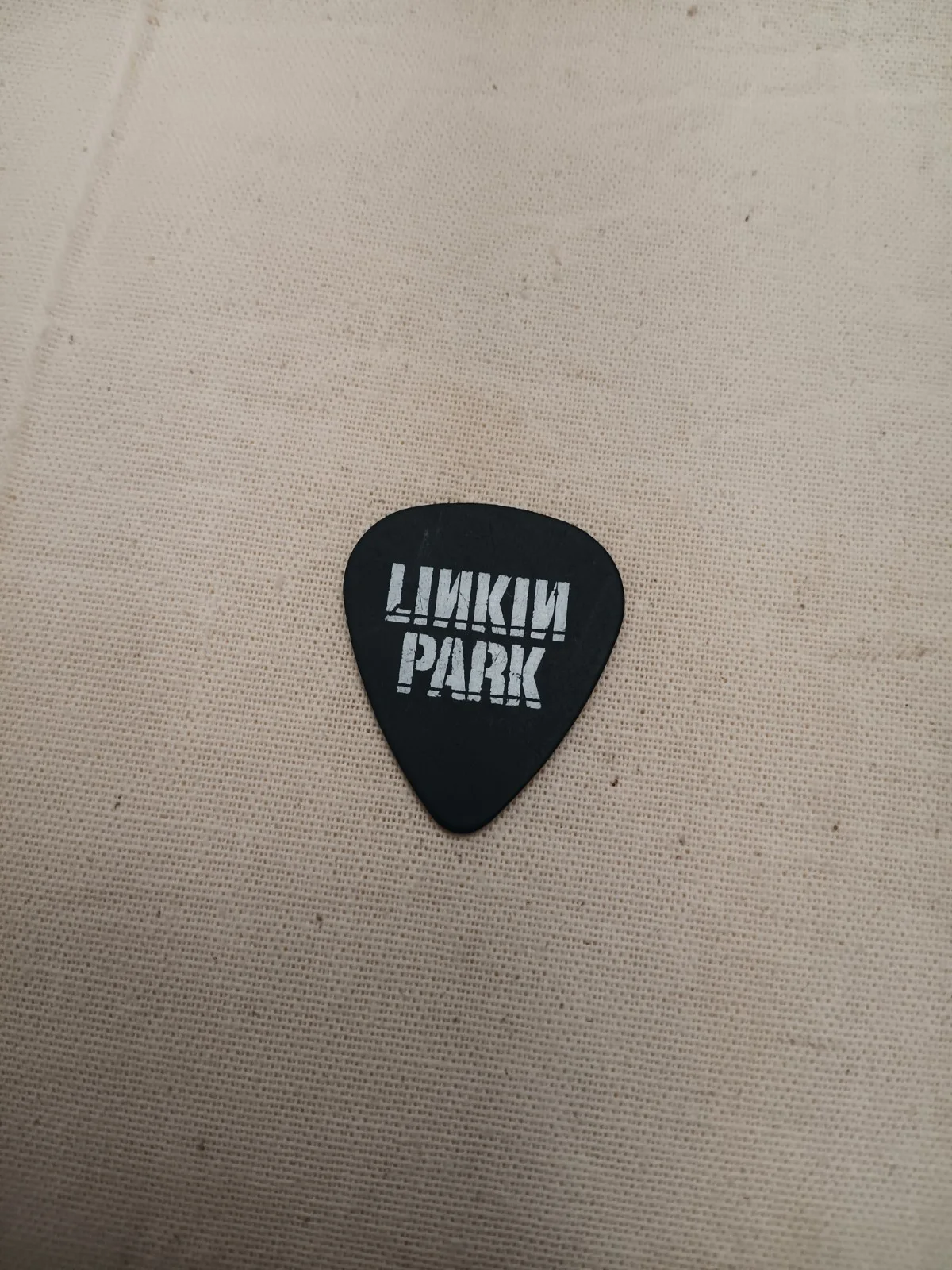 **Autographed** Linkin Park 8x10 & Phoenix guitar pick ☆☆PRICED TO SELL☆☆, изображение 2
