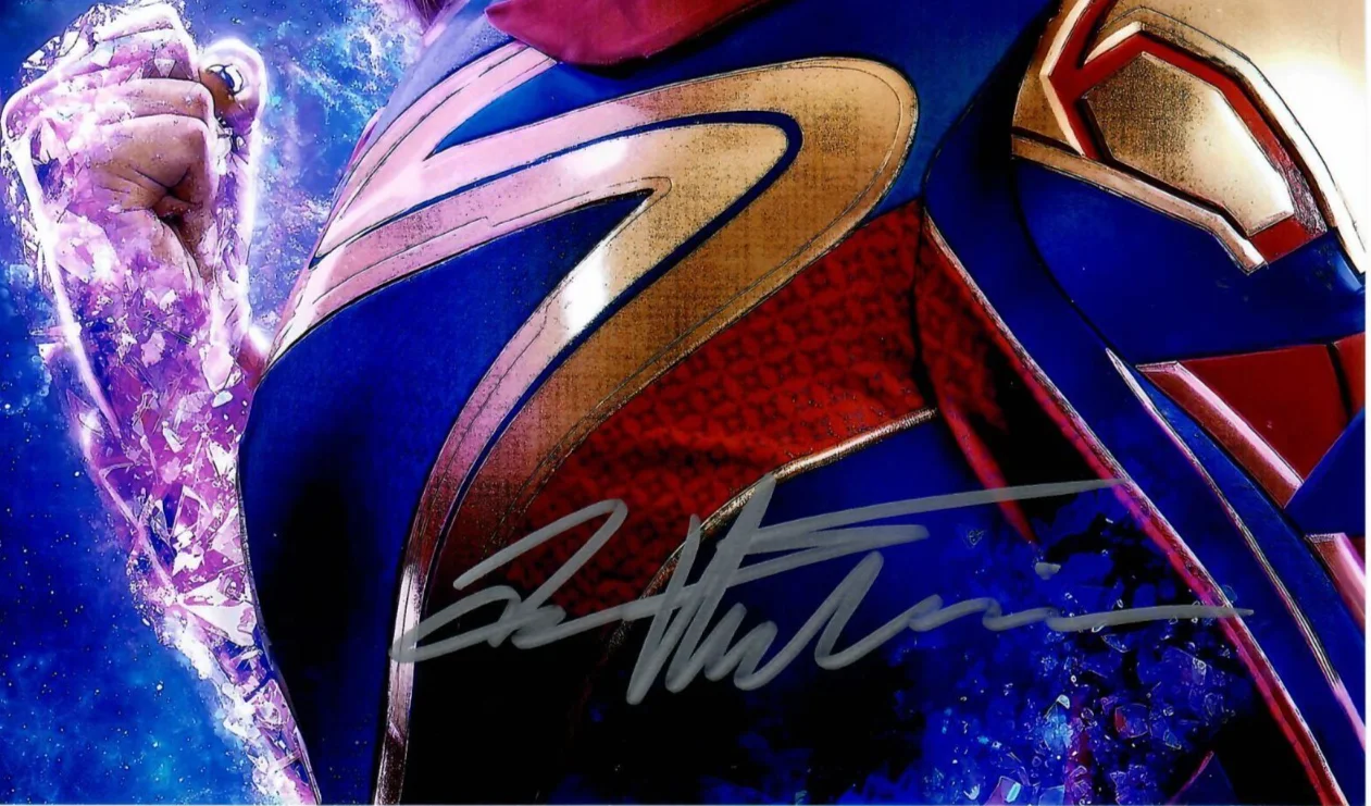 Iman Vellani — Iman Vellani Ms Marvel As Kamala Khan Movie Actress Signed 8 x 10 Photo TTM COA, изображение 2