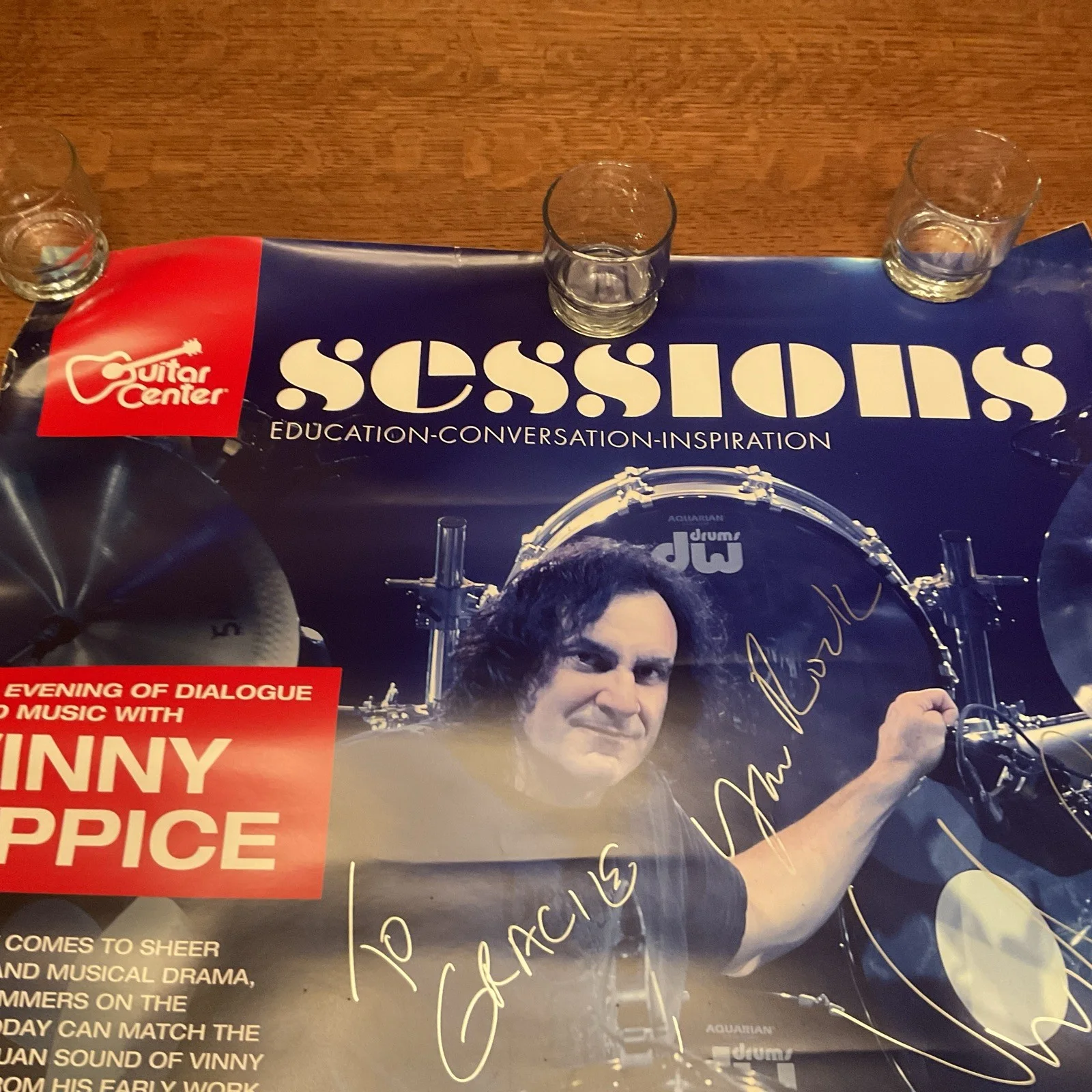 VERY RARE GUITAR CENTER PROMO VINNY APPICE Autographed Poster -24X36, изображение 2