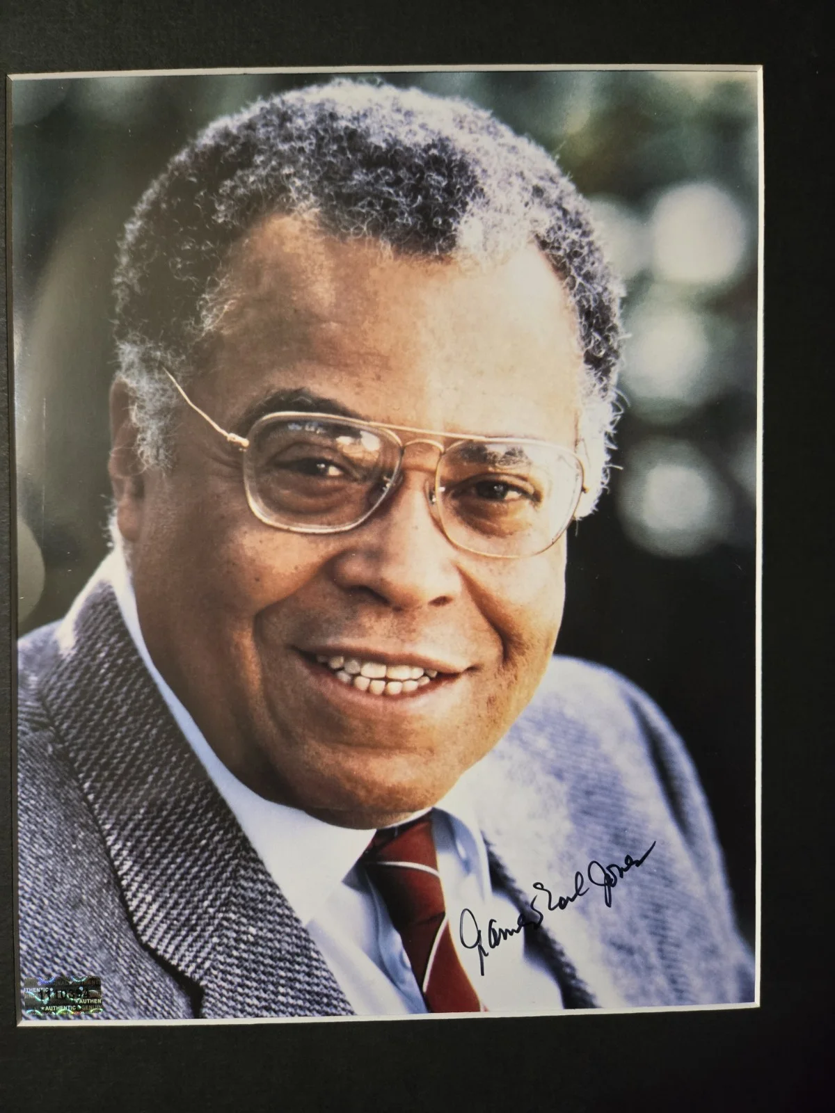 Richard Roundtree — STAR WARS Actor JAMES EARL JONES signed autographed 11X14 FRAMED 8X10 photo COA, image 2