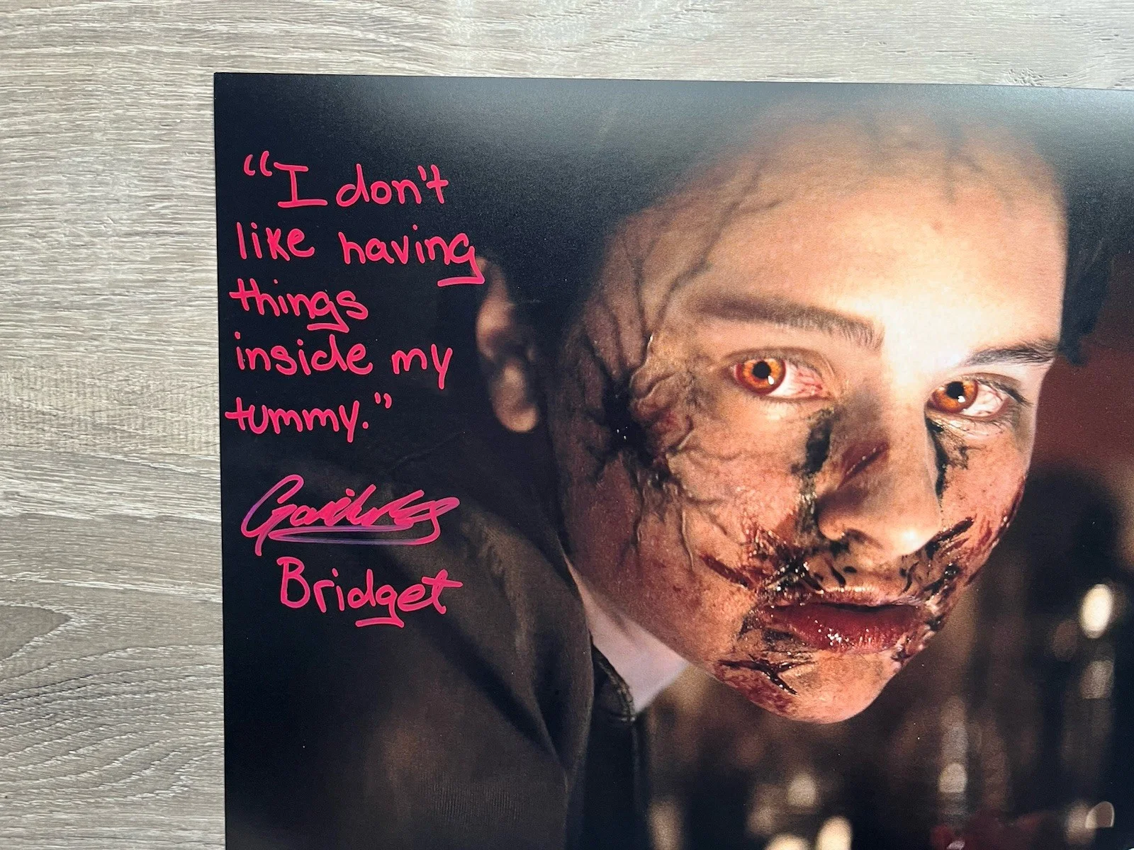 Gabrielle Echols — Gabrielle Echols Signed Evil Dead Rise 11x14 Photo JSA COA Horror Autograph, image 3