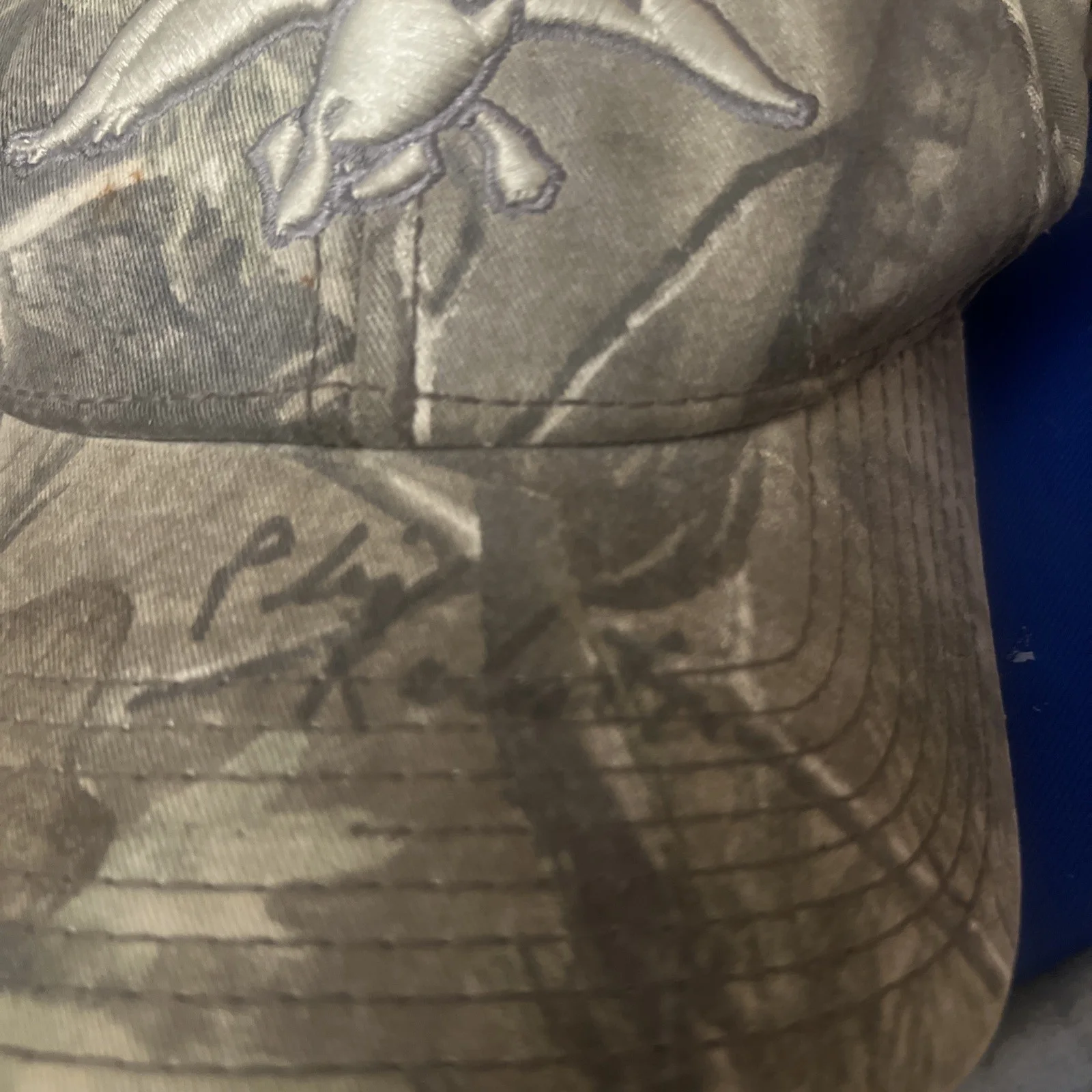 Phil Robertson — Phil Robertson Signed Duck Commander Hunting Camo Hat, image 2