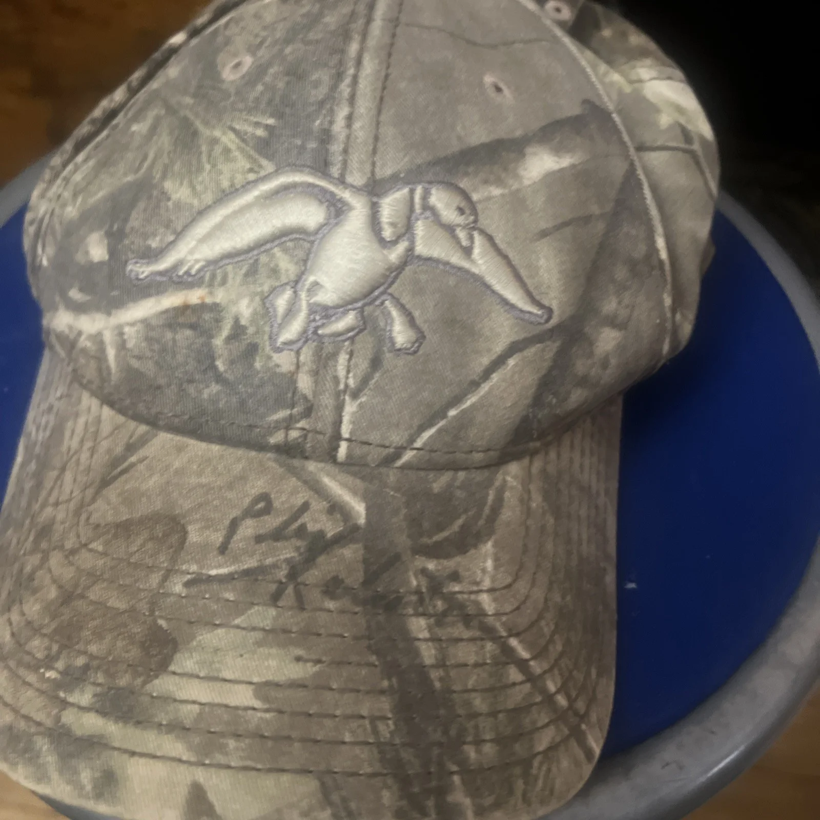 Phil Robertson — Phil Robertson Signed Duck Commander Hunting Camo Hat, image 4