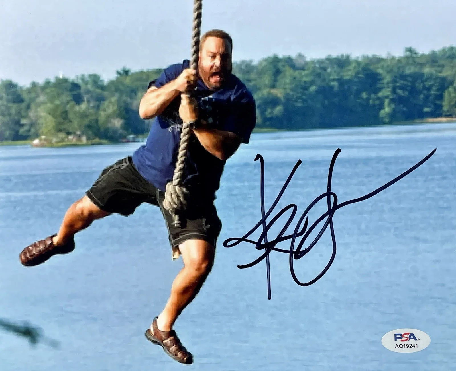 Kevin James — Kevin James Signed Autographed 8x10 Photo Grown Ups Paul Blart Psa/Dna Coa