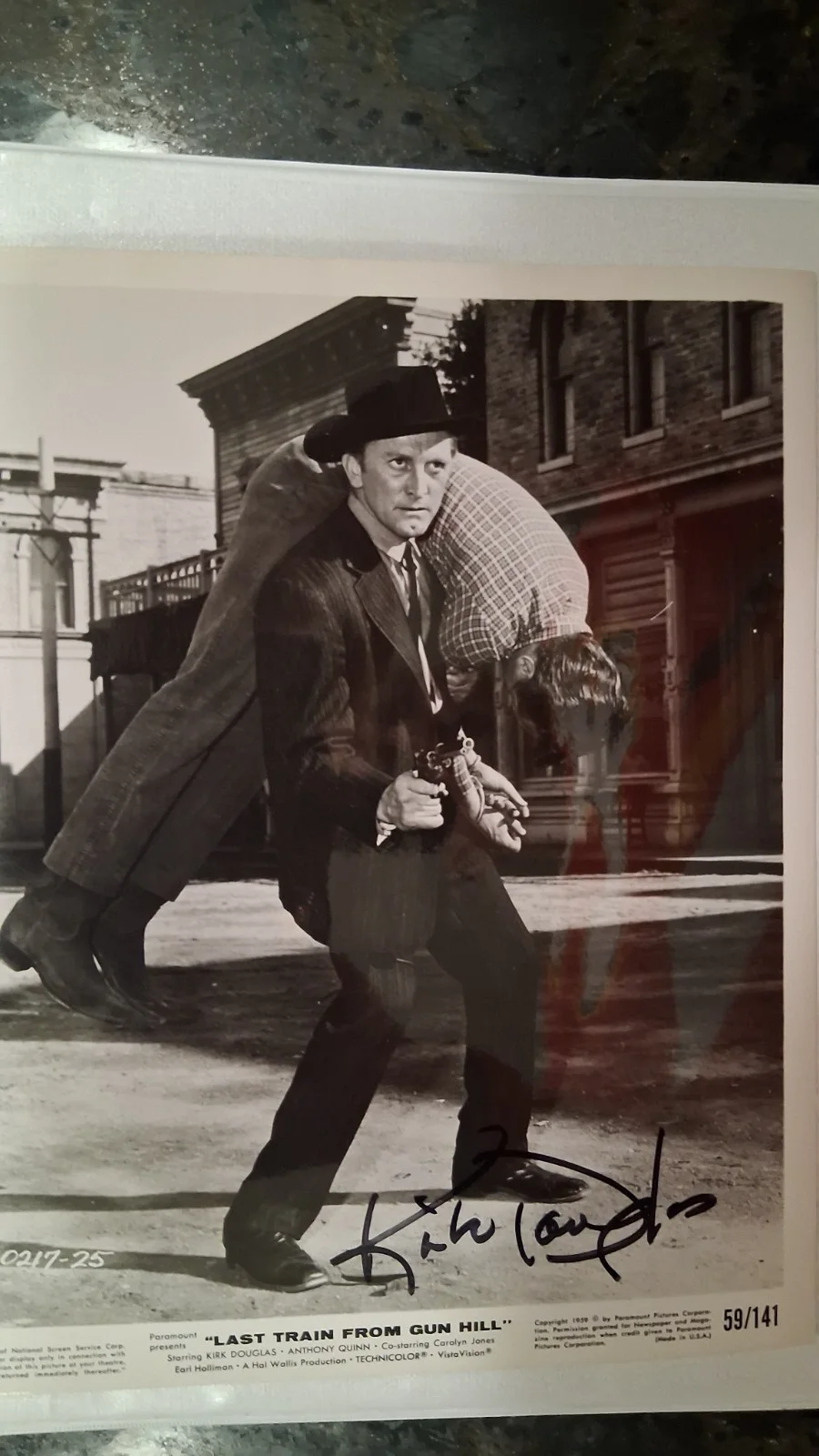 Kirk Douglas — Kirk Douglass signed B&W 8x10, image 2