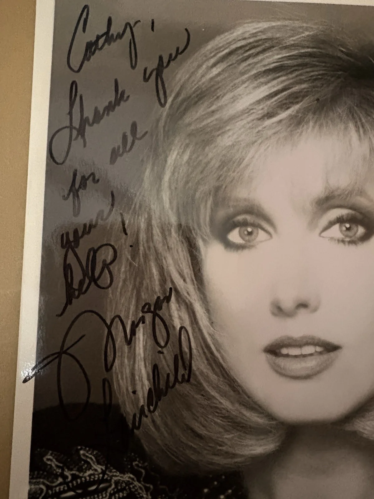 Morgan Fairchild — Morgan Fairchild Signed 8 X 10 Black & White Portrait Photo – Autographed, image 2