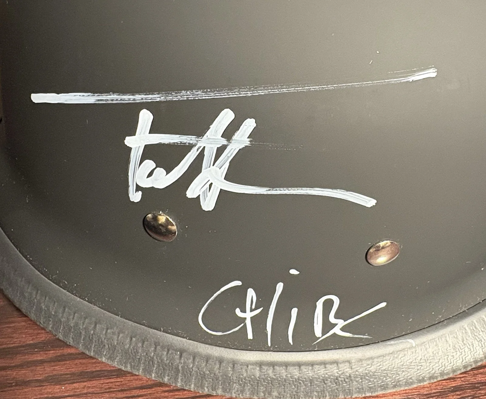 Tommy Flanagan — Tommy Flanagan “Chibs”, Sons Of Anarchy, Signed Biker Helmet & Gloves, Radtke, изображение 3