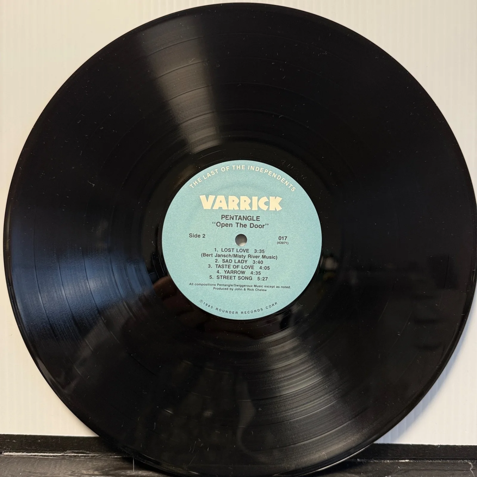 BERT JANSCH AUTOGRAPHED Pentangle "Open The Door" USA vinyl album Varrick 017 NM, изображение 5