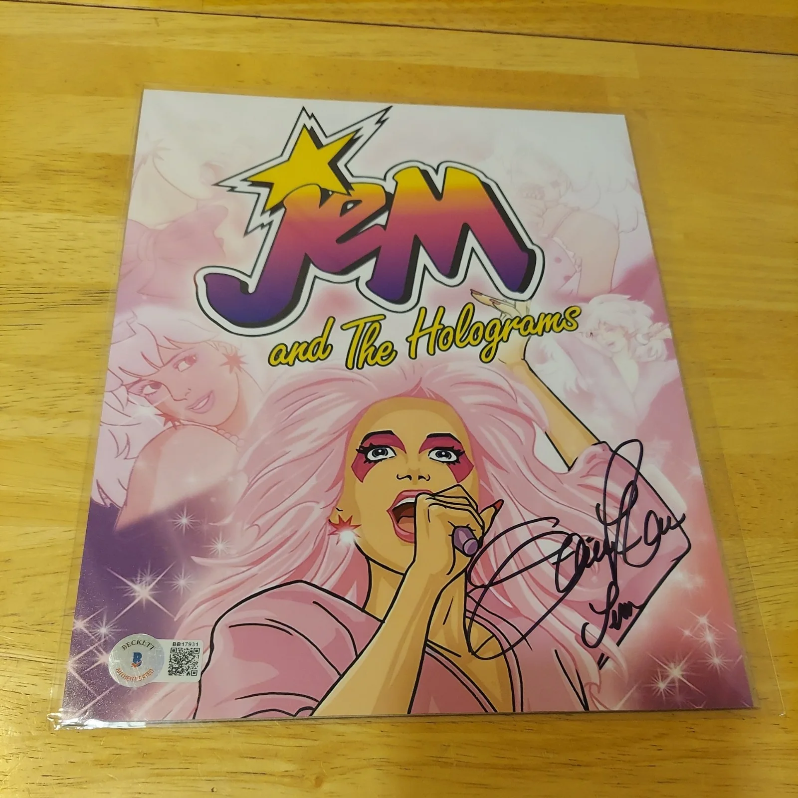 SAMANTHA NEWARK " JEM " and the Holograms signed autographed 8x10 Bam Box BAS, изображение 3