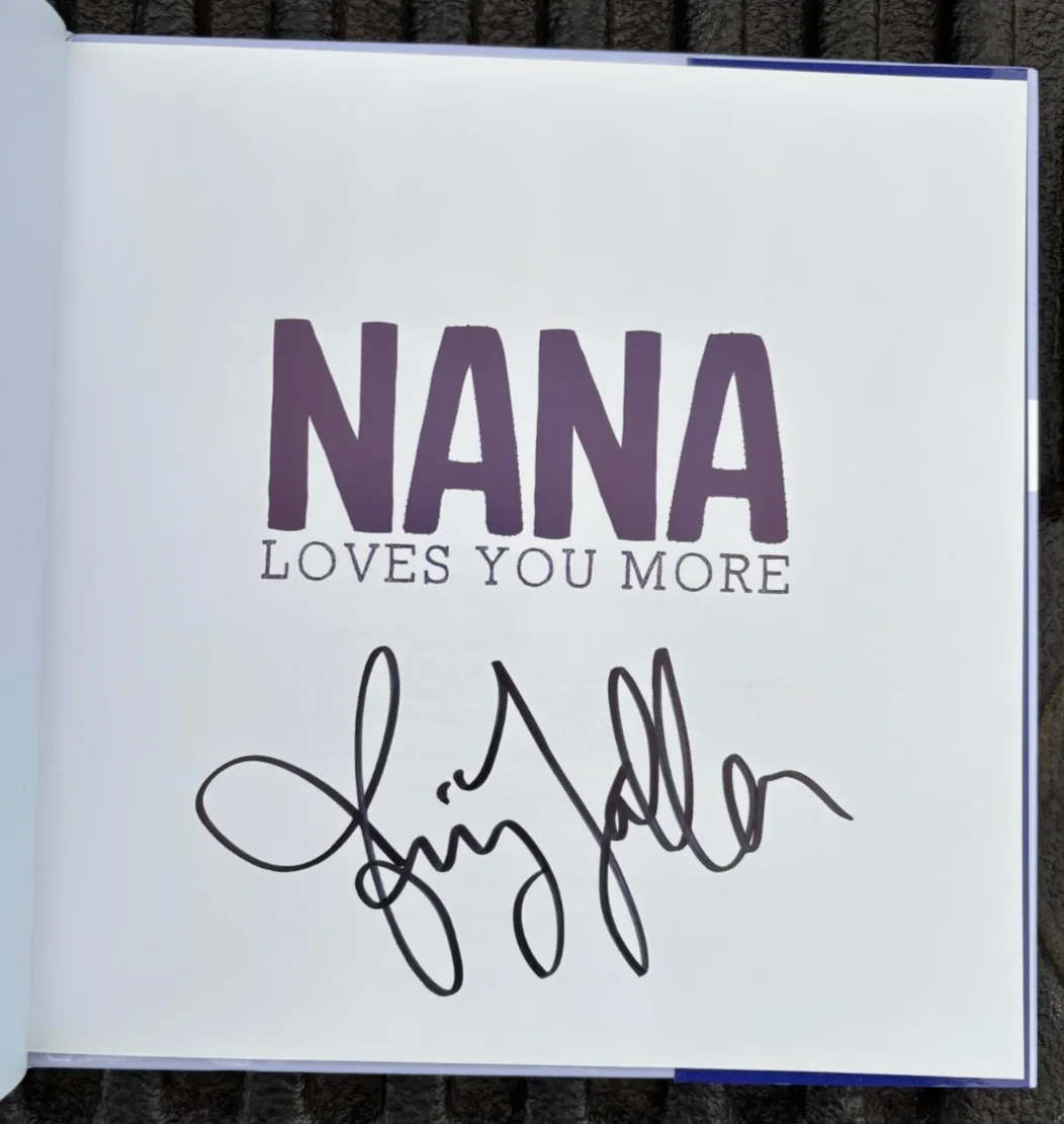 Jimmy Fallon — Jimmy Fallon - NANA Loves You More - Signed Autograph Book - 1st - Late Night