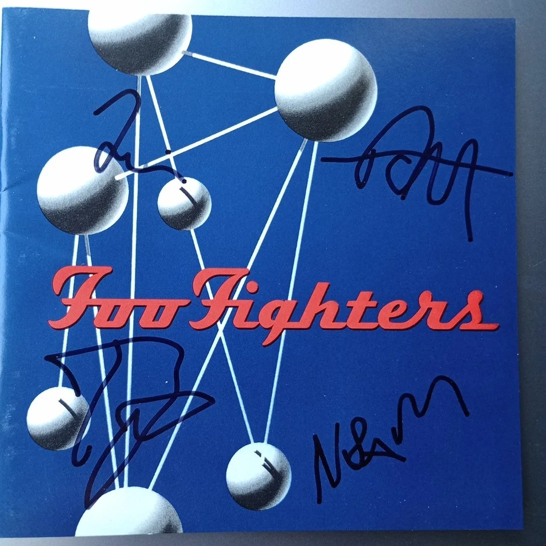 Foo Fighters The Color And The Shape Signed Autograph CD Mint Condition With COA, image 2
