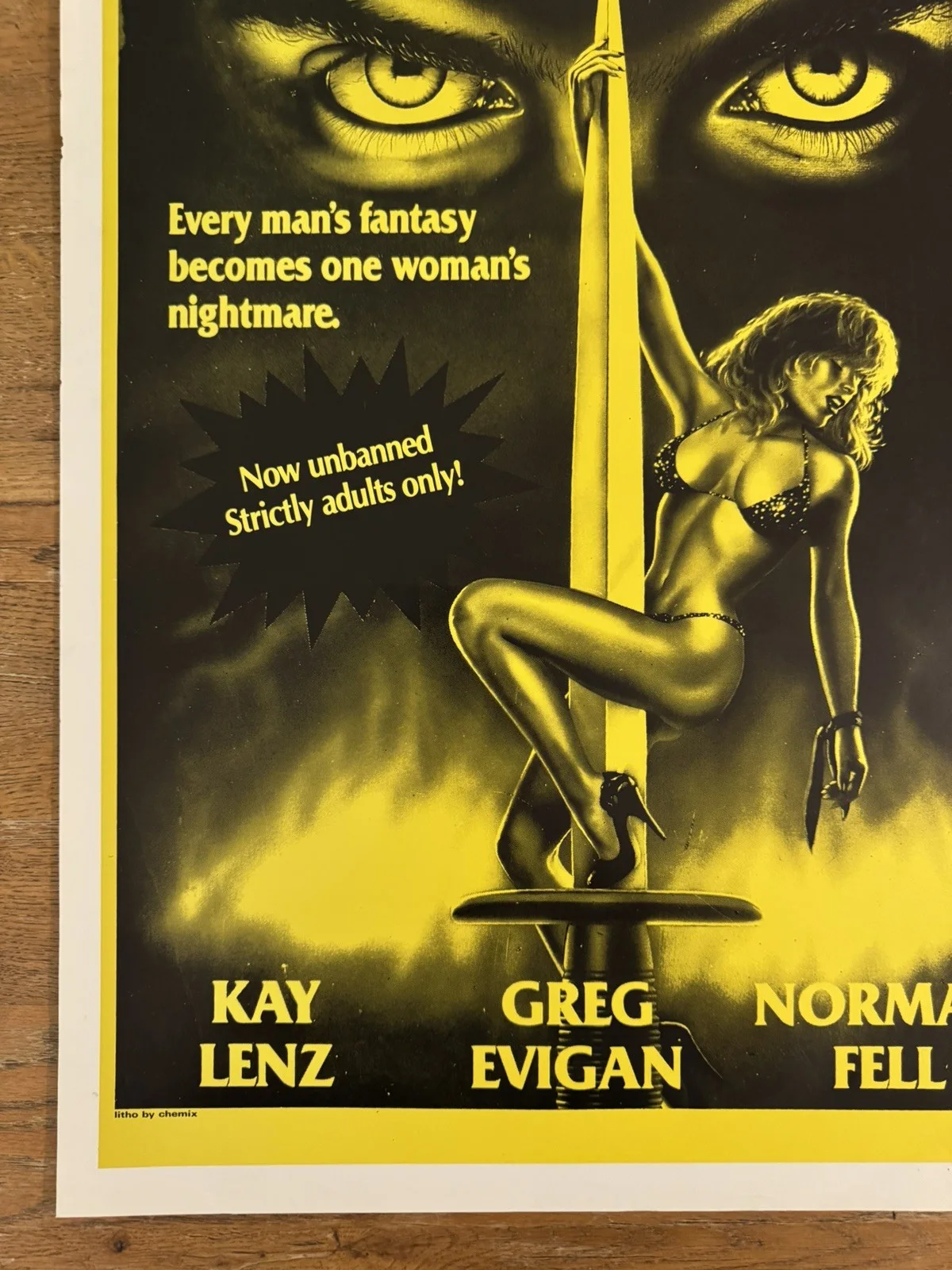 Stripped To Kill Original South African movie poster Johannesburg Rare, изображение 2