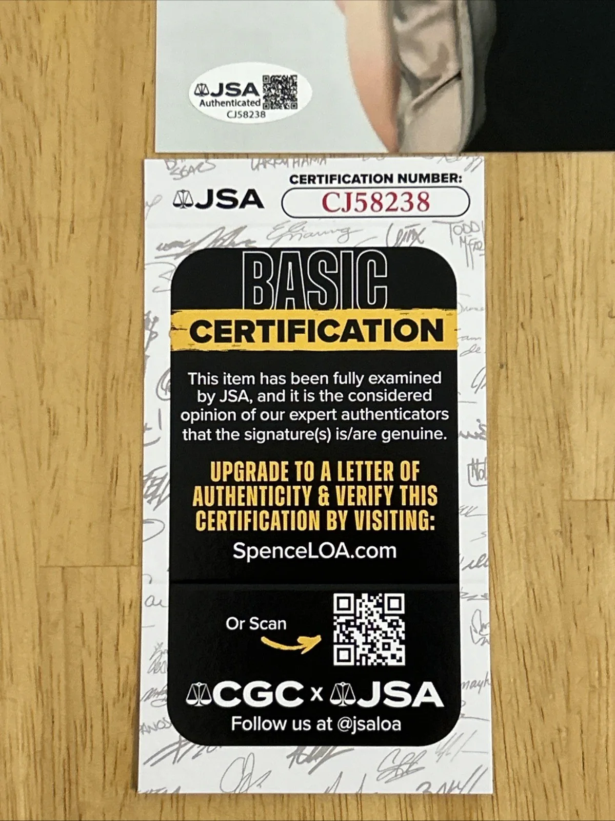James Murray — James Murray "Murr" Impractical Jokers Autographed 8x10 Photo JSA Certified, image 4