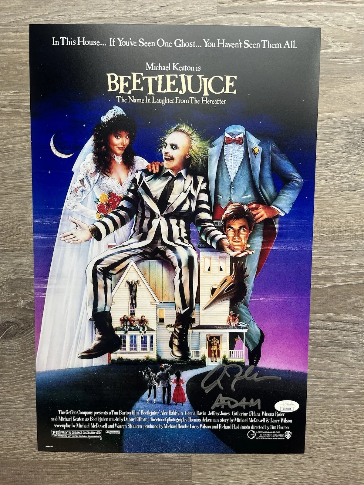 Alec Baldwin — Alec Baldwin Signed Inscribed Beetlejuice 11x17 Photo JSA COA Adam Maitland, изображение 2