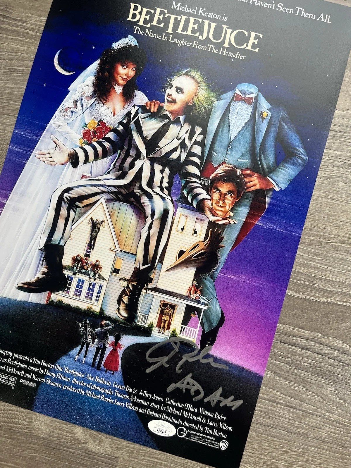 Alec Baldwin — Alec Baldwin Signed Inscribed Beetlejuice 11x17 Photo JSA COA Adam Maitland, image 4