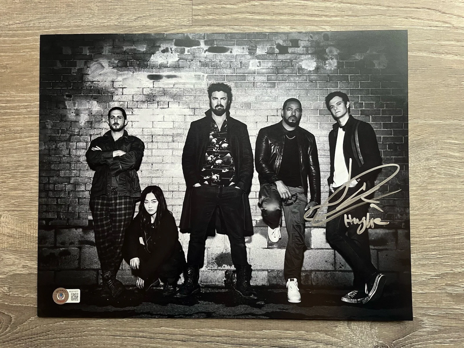 Jack Quaid — Jack Quaid Signed The Boys 11x14 Photo Beckett COA Hughie, image 2