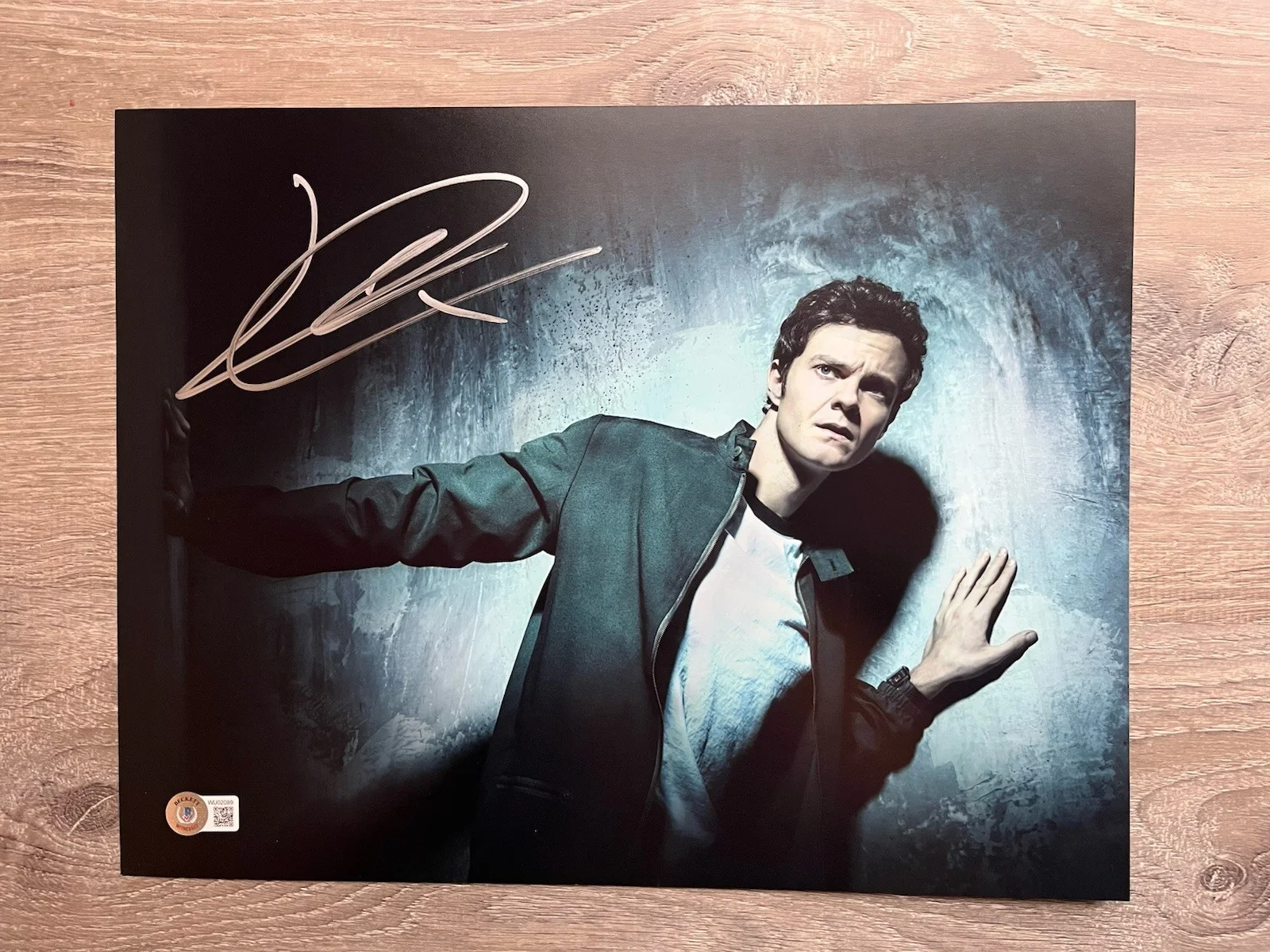 Jack Quaid — Jack Quaid Signed The Boys 11x14 Photo Beckett COA Hughie, image 2