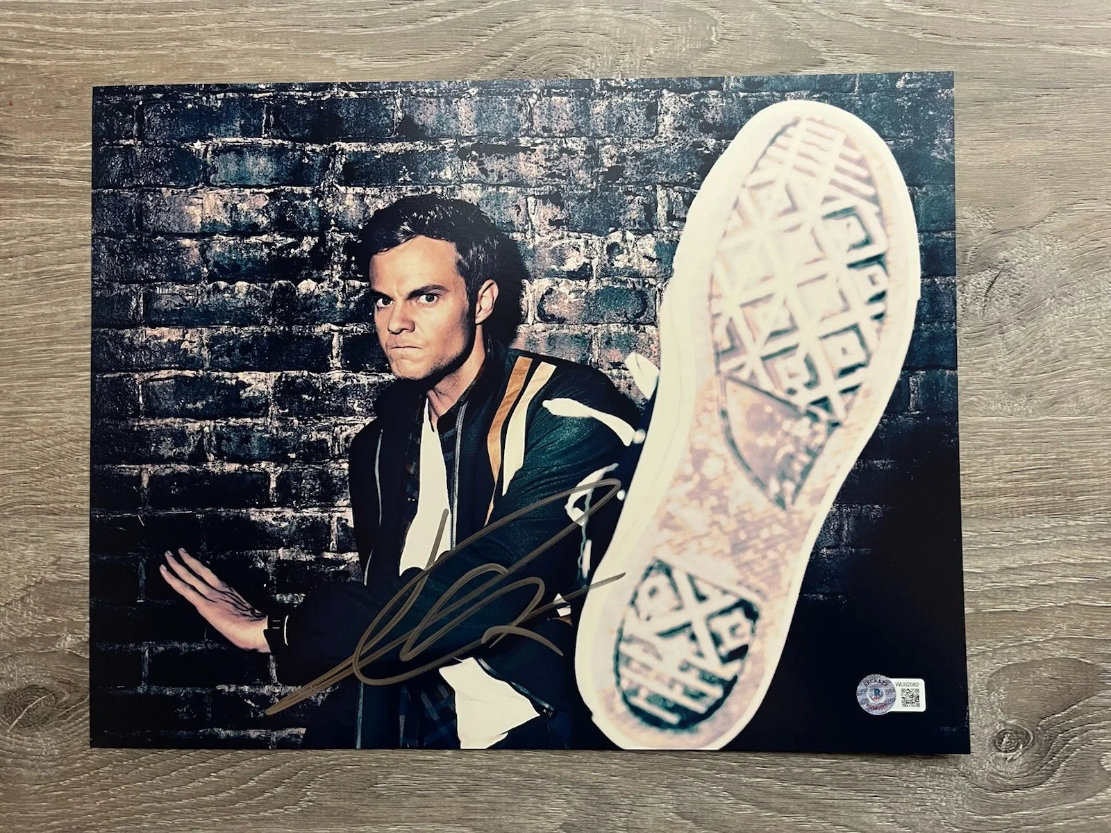 Jack Quaid — Jack Quaid Signed The Boys 11x14 Photo Beckett COA Hughie, image 2