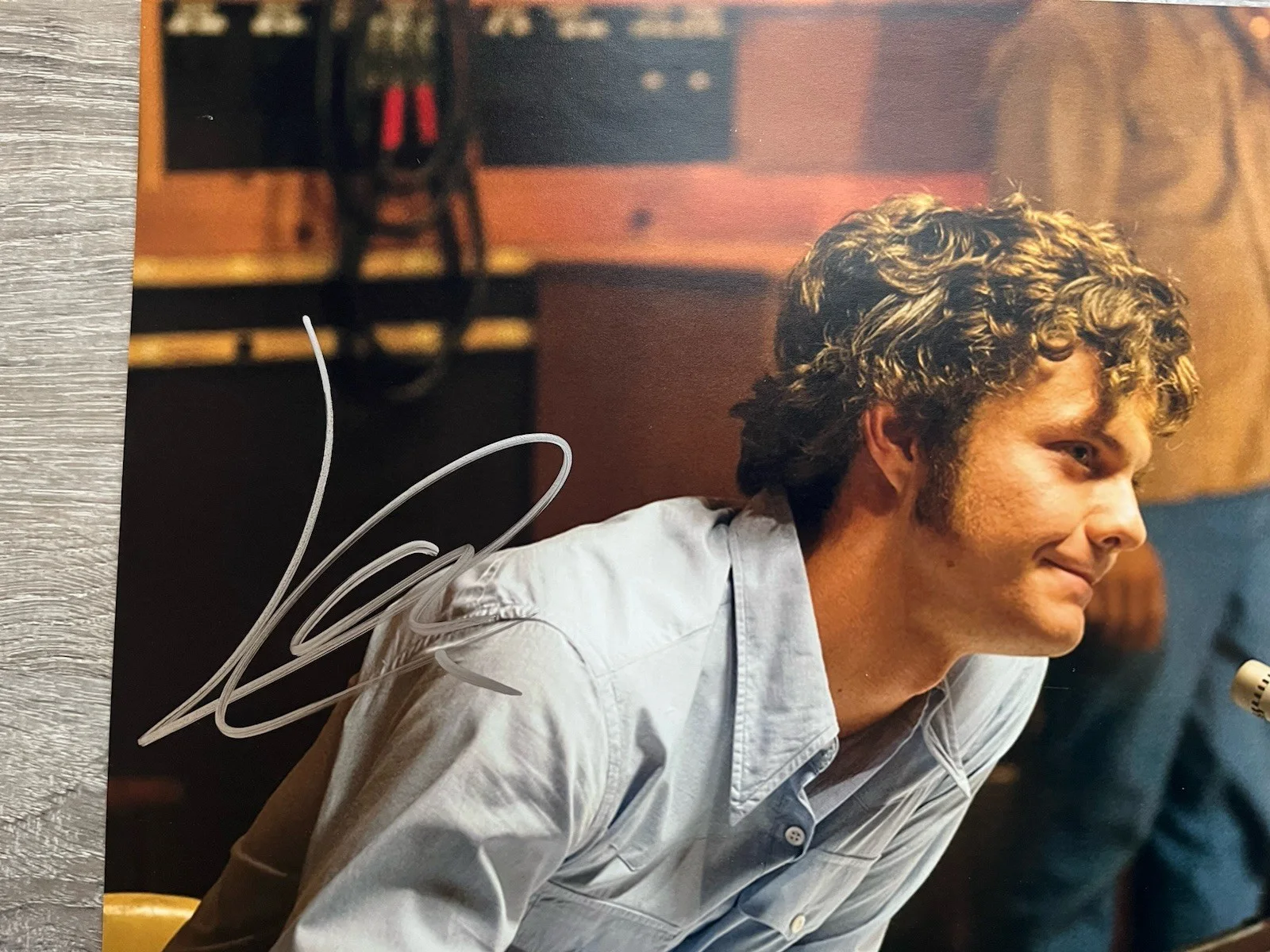 Jack Quaid — Jack Quaid Signed Vinyl 11x14 Photo Beckett COA Hughie, image 3