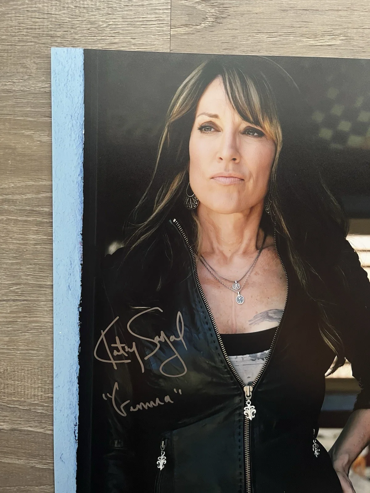 Katey Sagal — Katey Sagal Signed Gemma 11x14 Photo JSA COA Sons Of Anarchy SOA, image 3