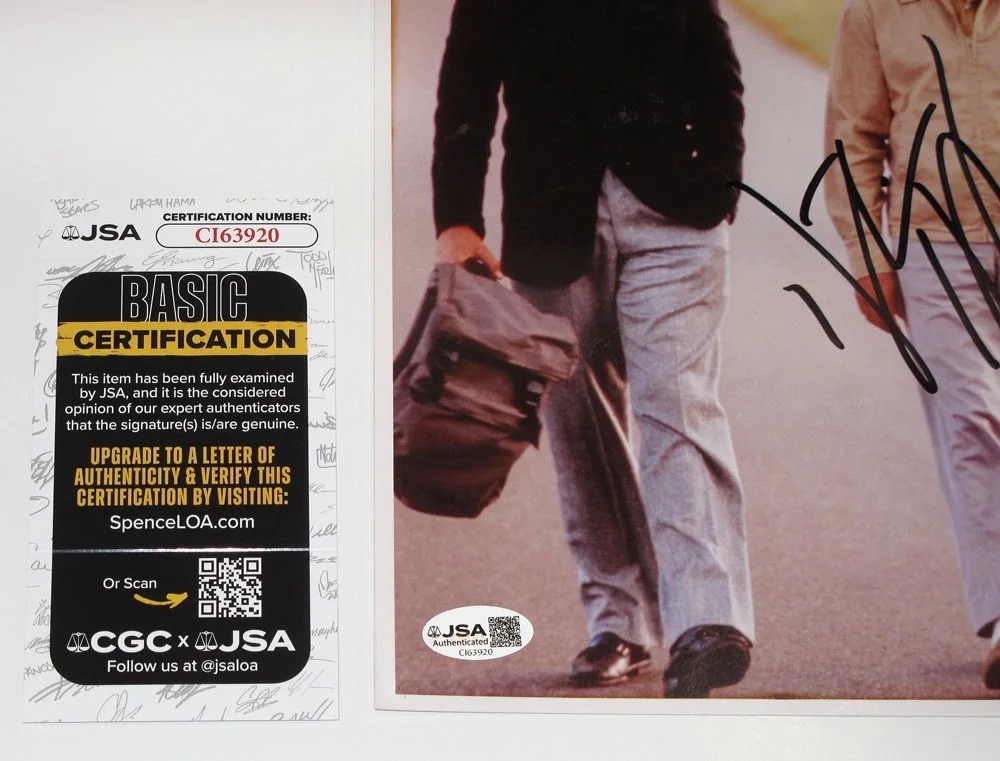 Dustin Hoffman — Dustin Hoffman signed "RAIN MAN" 8x10 Photo EXACT PROOF c Tom Cruise JSA COA, image 3