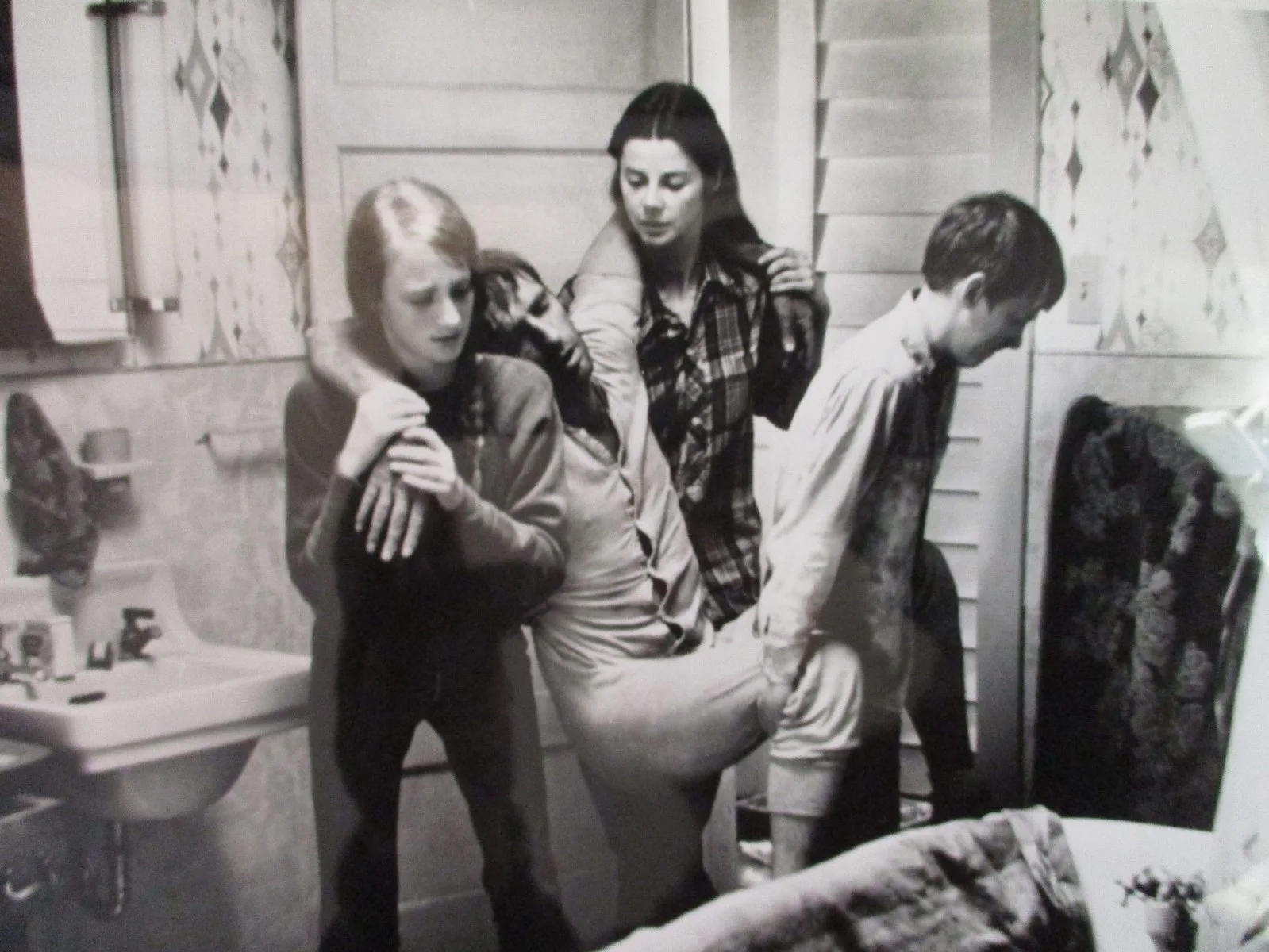 Jan Smithers/Julie Gholson/Harry Dean Stanton(WHERE THE LILLIES BLOOM)1974 Photo, image 2