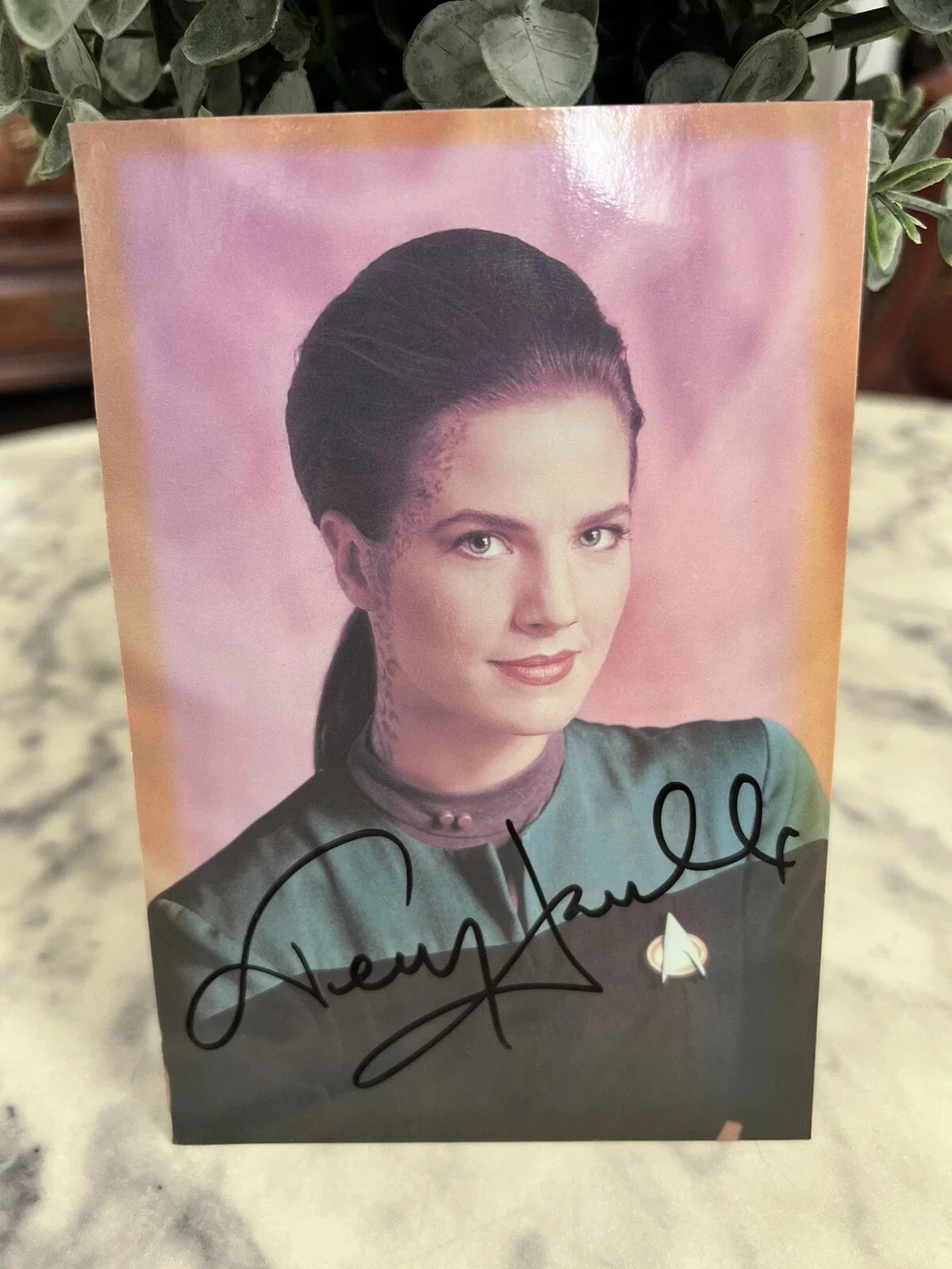 Terry Farrell — Terry Farrell as Jadzia Dax Star Trek Deep Space 9 Signature Photo COA 4"x6"