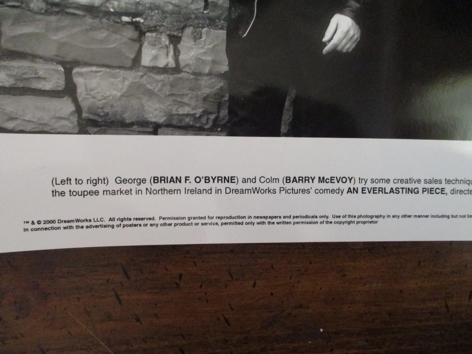 Barry McEvoy/Brian F. O'Byrne(AN EVERLASTING PIECE)2000 10 x 8 B & W Press Photo, изображение 2