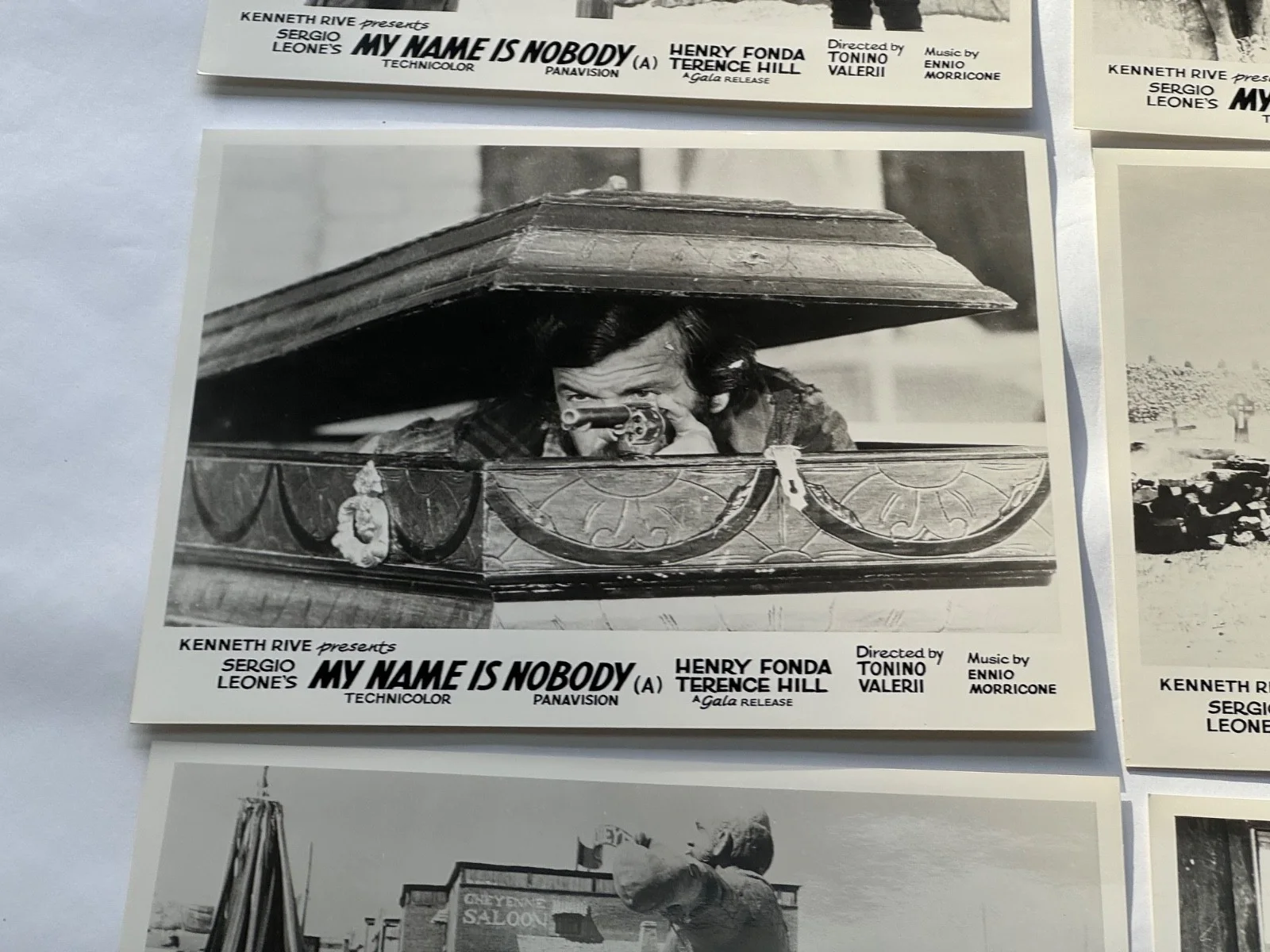 MY NAME IS NOBODY Sergio Leone VINTAGE set of 8 Original UK press prints, изображение 5
