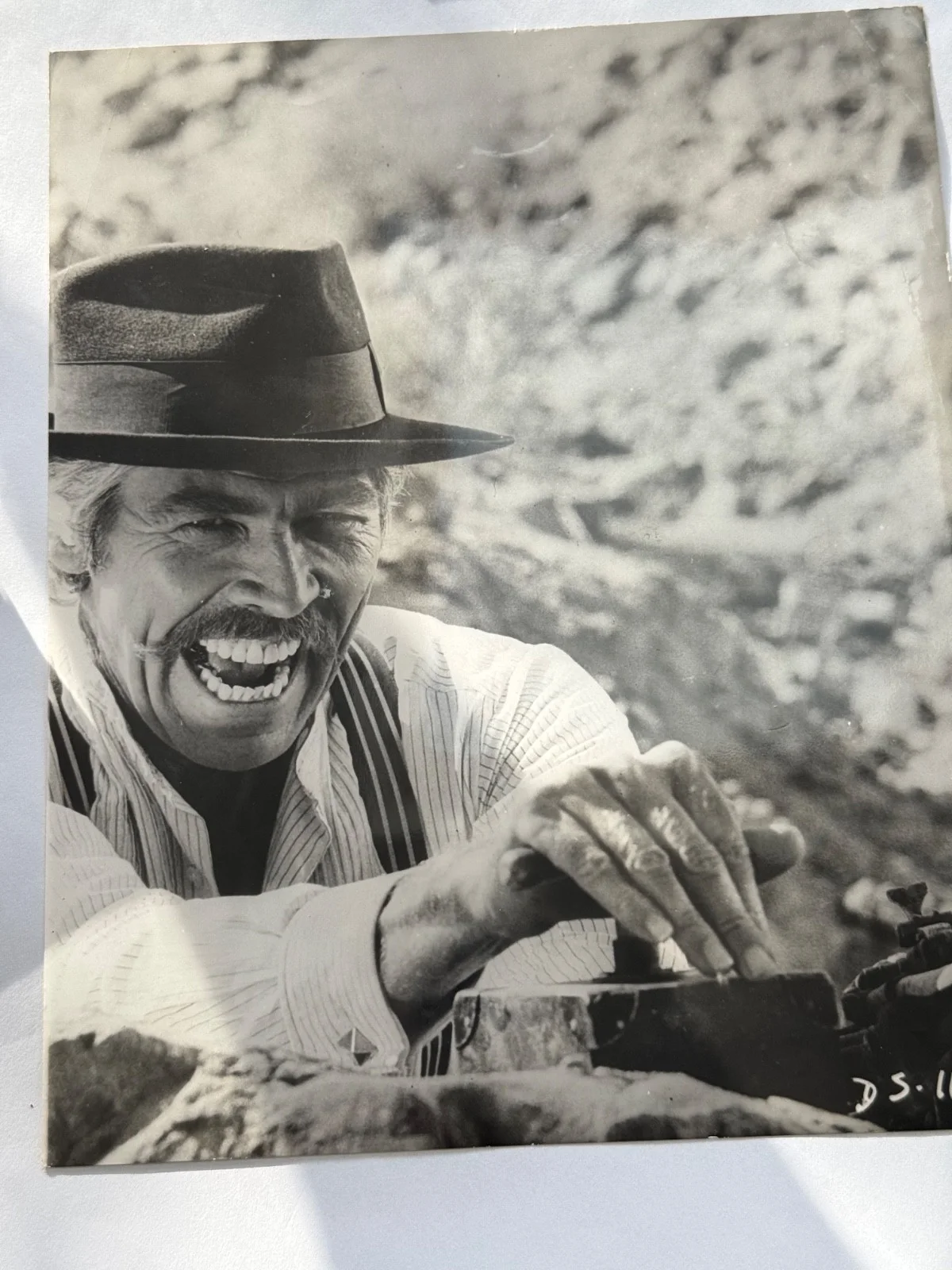 FISTFUL OF DYNAMITE Sergio Leone VINTAGE set of 3 Original UK press prints, image 2