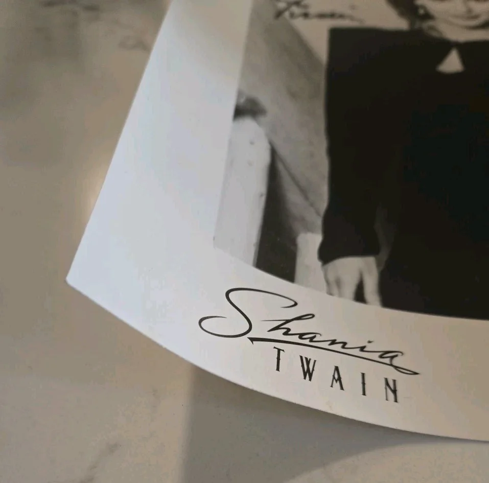 Shania Twain Signed 8x10 Photo Autograph Country Pop Music Memorabilia VTG, изображение 5