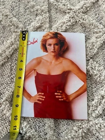 Téa Leoni — The Family Man (Téa Leoni) Signed Authentic Autograph Photo Size 8" x 10", изображение 4