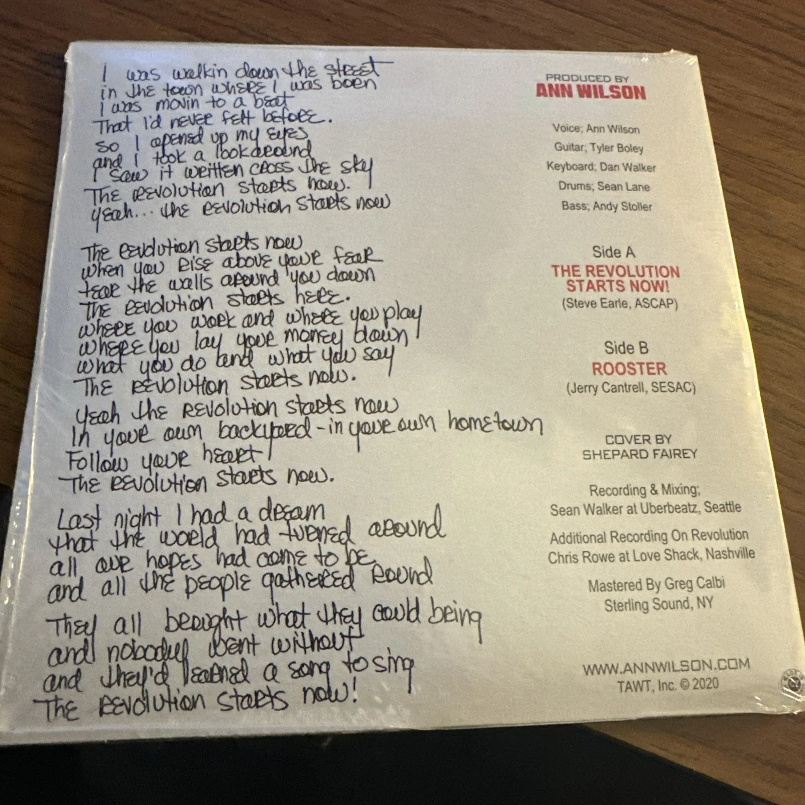 Signed Ann Wilson Record The Revolution Starts Now!, image 4