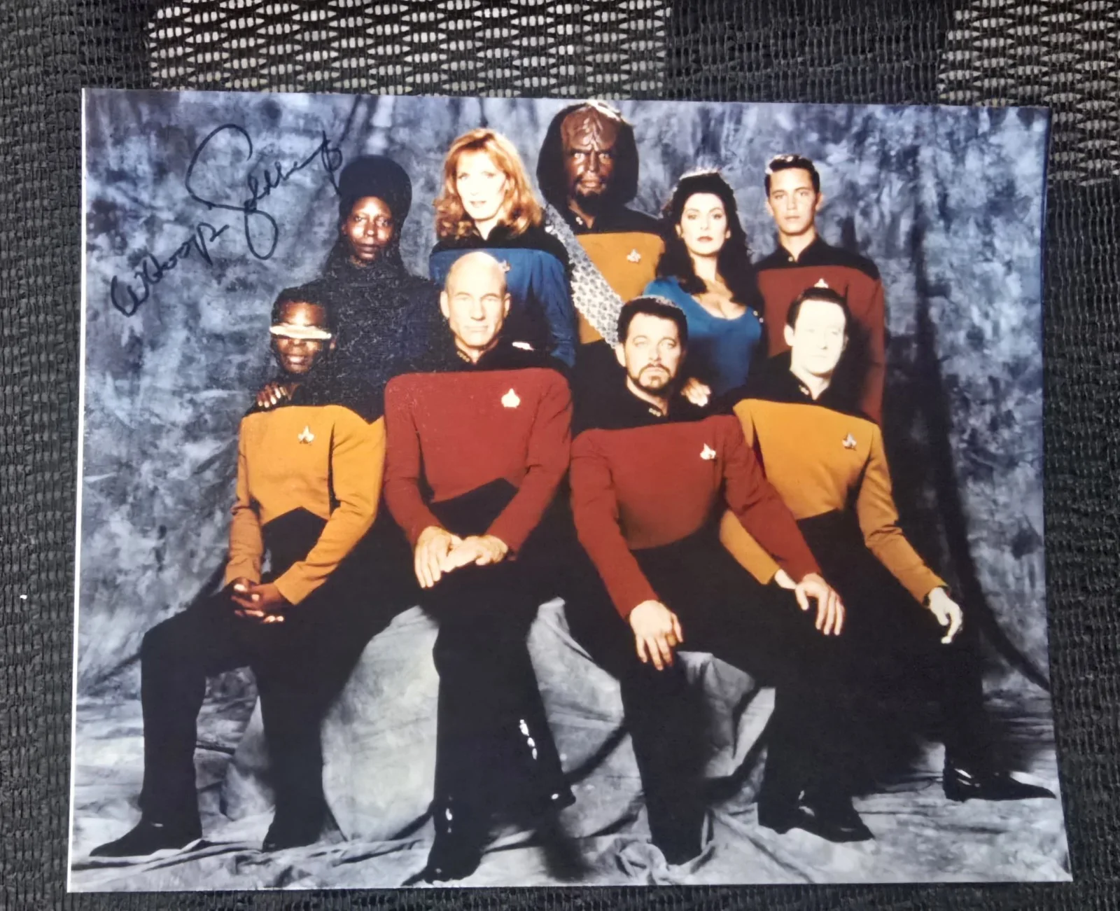 Whoopi Goldberg — Whoopi Goldberg Star Trek TNG Autographed Signed Cast Photo 8x10