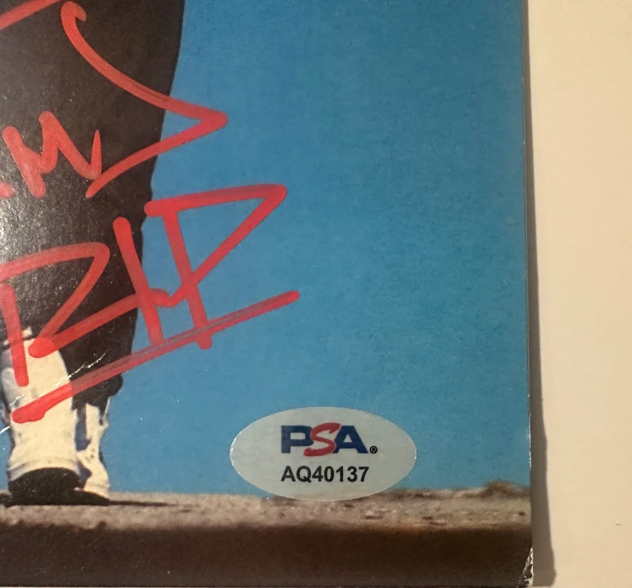DMC Signed Vinyl Tougher Than Leather - RARE inscription - PSA COA - Photo Proof, изображение 2