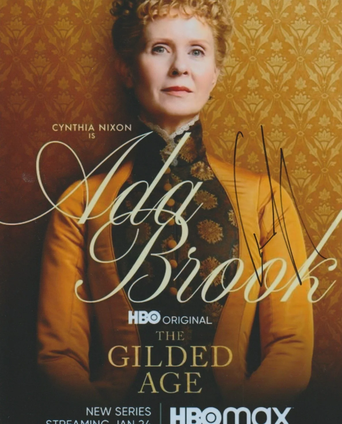 Cynthia Nixon — Cynthia Nixon signed The Gilded Age 8x10 photo